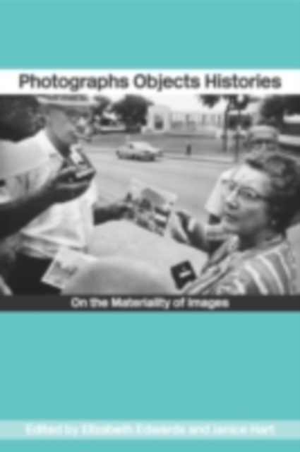 Photographs Objects Histories